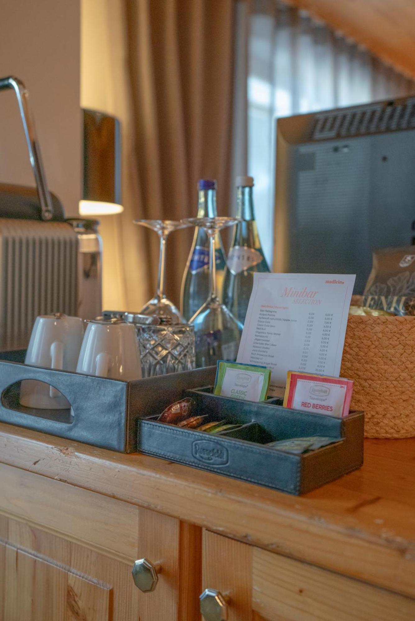 Hotel Madlein Ischgl Bagian luar foto