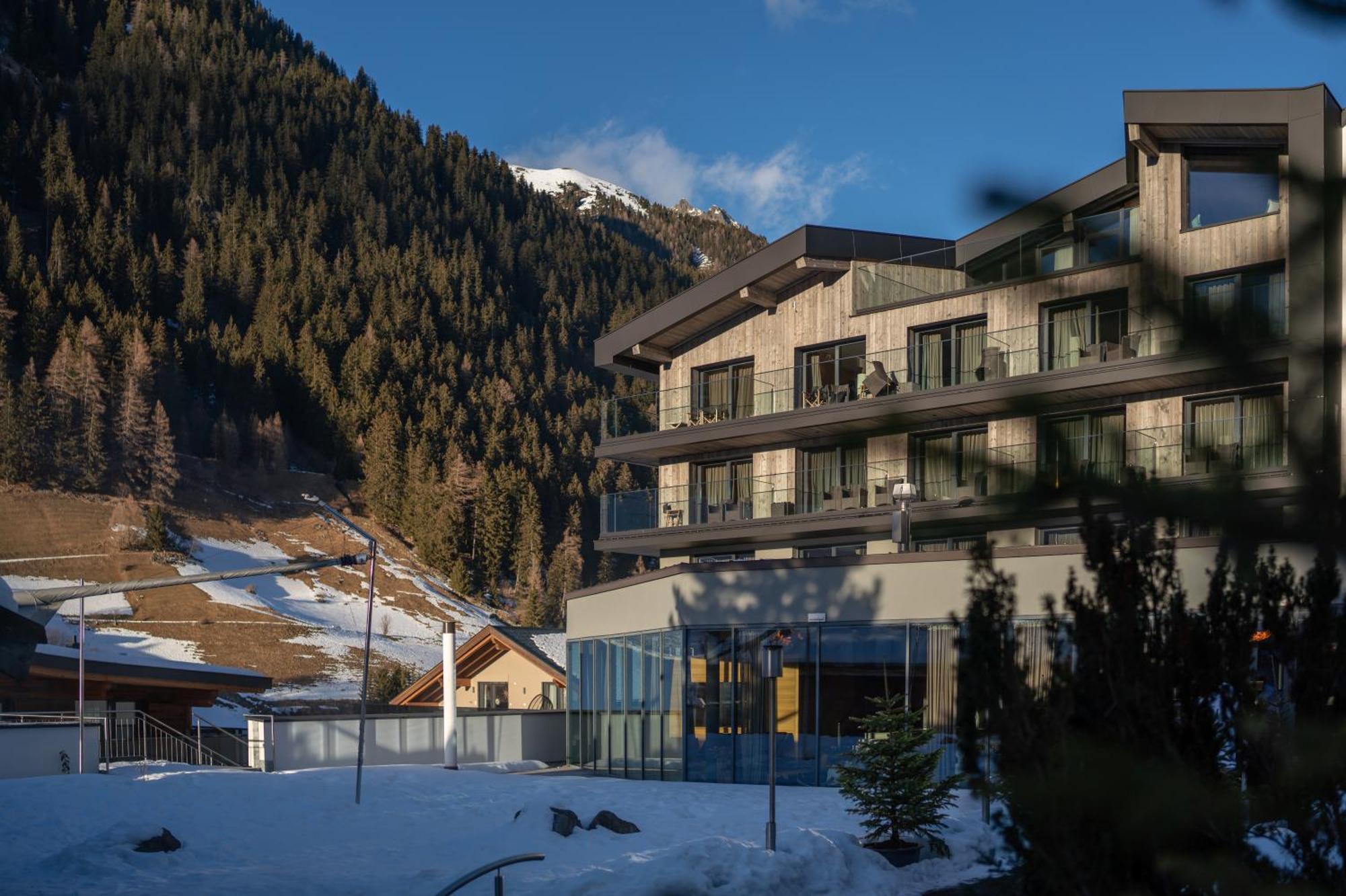 Hotel Madlein Ischgl Bagian luar foto
